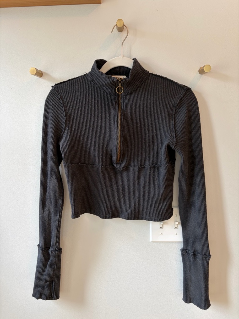 Marine Layer Cropped Ribbed Half-Zip Long Sleeve Top - XS